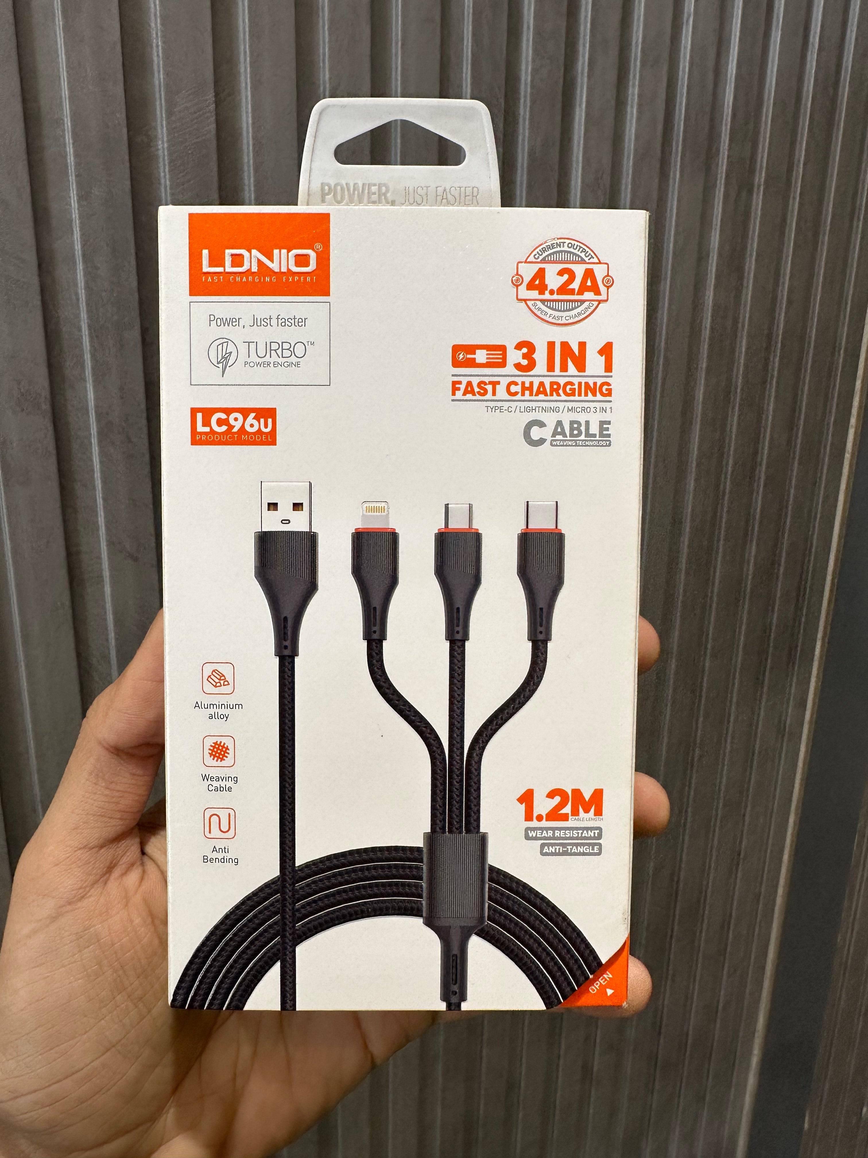 LDNIO 3-in-1 Super Fast Charging Cable – Type-C, Lightning & Micro