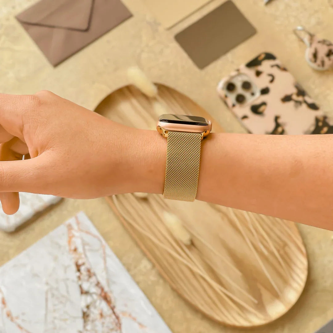 Series X Ladies SmartWatch with Magnetic Chain Strap