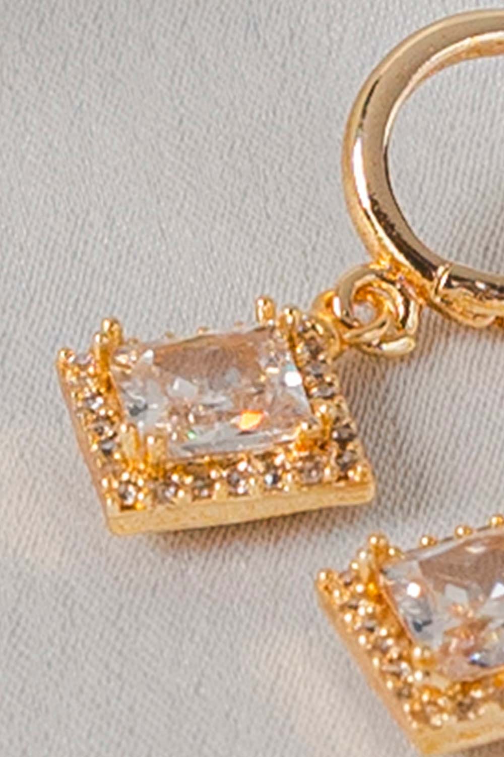 English Lock Earrings